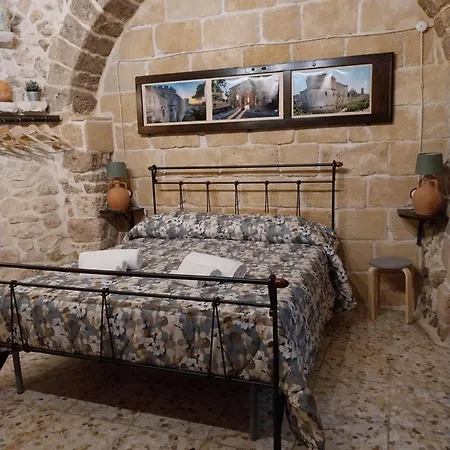 Holiday home Domus Cesare: Historic Stone With In-room Shower And Outdoor Relaxation *